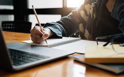 如果成考考試遇到不會(huì)的題怎樣答？