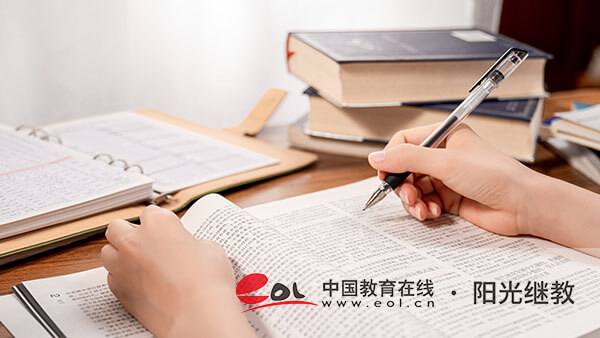 云南成人高考自己報(bào)名流程是怎樣的?有哪些要求? 云南成人高考自己報(bào)名流程是怎樣的?有哪些要求?