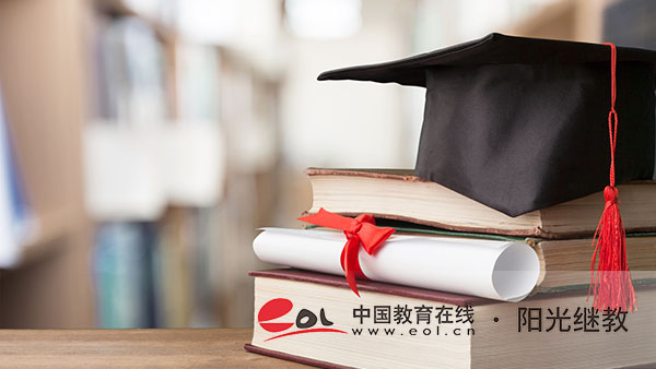 武漢成人高考需要什么條件？考哪幾門科目？