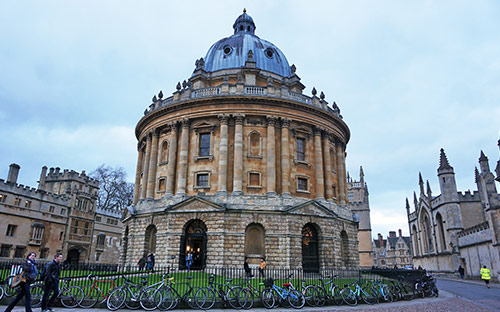 鋼琴碩士留學英國難嗎？英國鋼琴專業(yè)大學排名