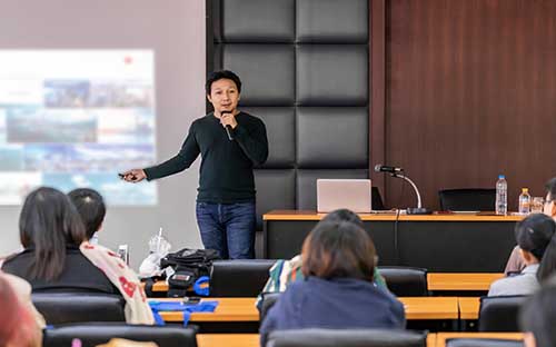金斯頓大學(xué)服裝設(shè)計(jì)專業(yè)的介紹及申請要求