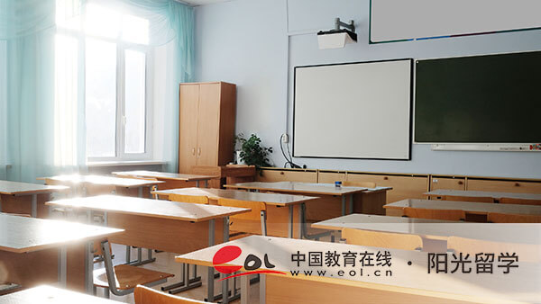 英國工業(yè)設(shè)計專業(yè)院校排名表，哪些學校比較好