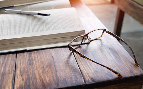 山東自考本科報名怎么選學校？有哪些專業(yè)？