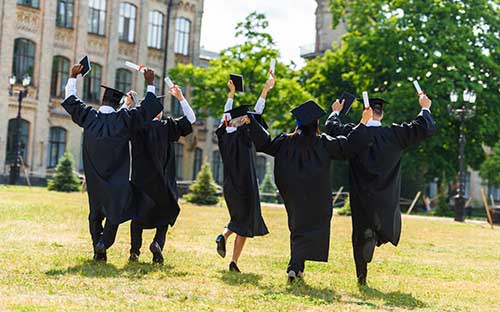 阜陽(yáng)中?？梢詧?bào)考自學(xué)考試嗎？怎么樣？