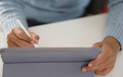 ?？茖W歷提升要什么證件？自考大專有用嗎？