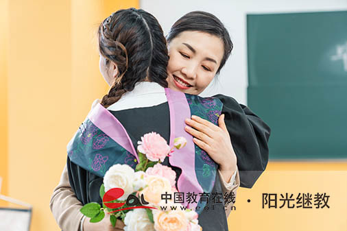 安徽成人自考報(bào)名需要什么材料？如何備考？