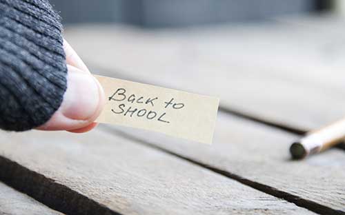 成人自考的優(yōu)勢是什么？推薦報名什么專業(yè)？