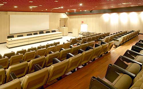 防城港小自考報名的院校在哪里看？要什么條件？