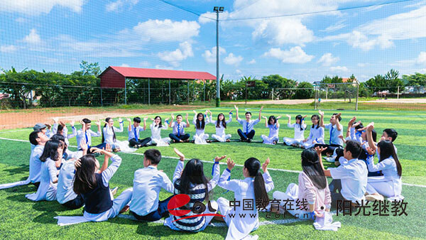 貴州成人自考報(bào)名流程是什么？自己可以報(bào)考嗎？