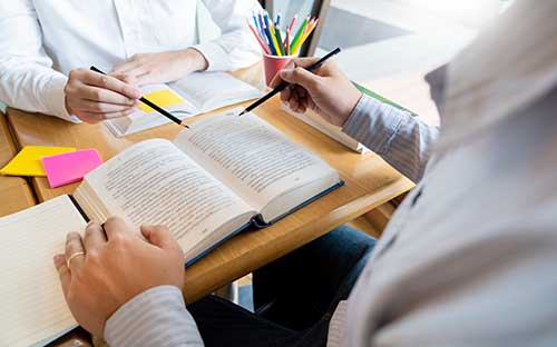 自考怎么更改考試地點(diǎn)？選哪些專業(yè)比較實(shí)用？