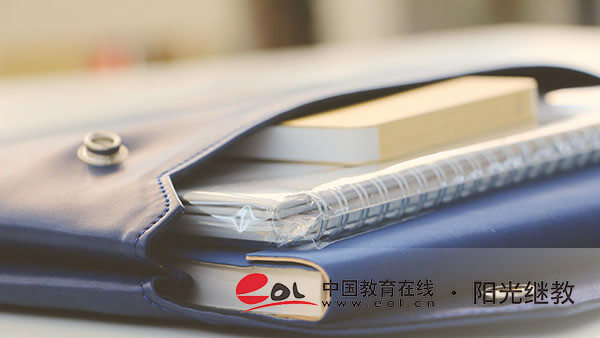 自學(xué)考試在哪報(bào)名？錯(cuò)過時(shí)間能補(bǔ)報(bào)嗎？