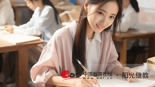 成人自考能自學嗎？學習難度大嗎？