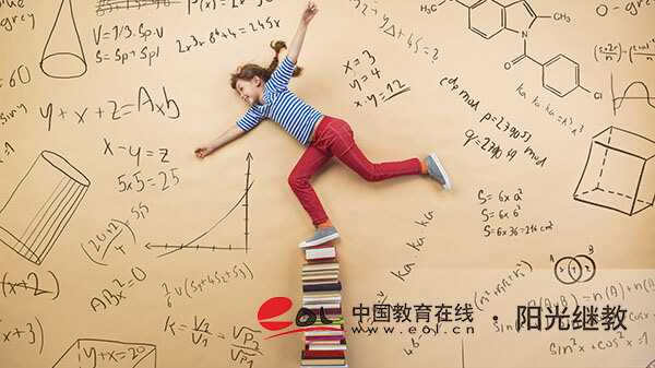 自考本科報名要多少錢？需要準(zhǔn)備什么材料？