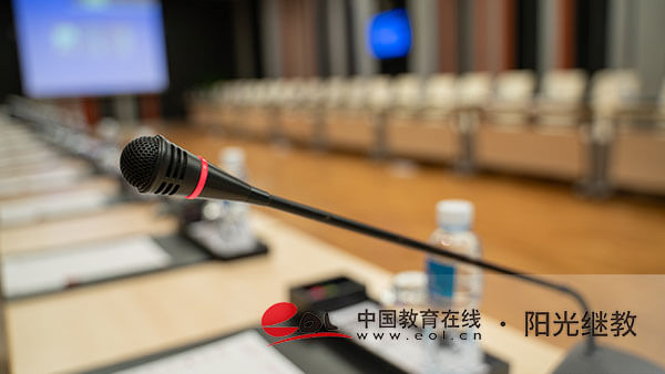 自考生怎么報(bào)名考試？畢業(yè)申請(qǐng)流程是什么？