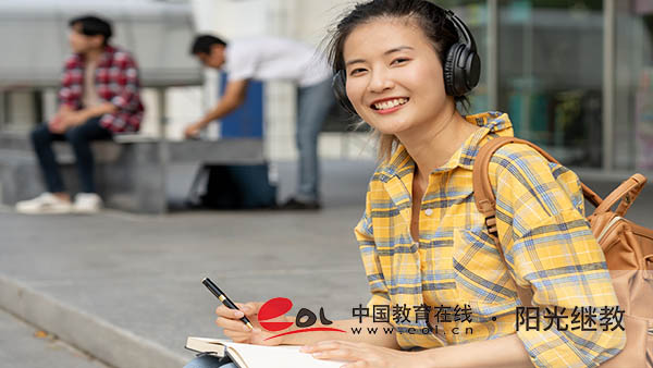 湖北自考課程怎么選擇？一門(mén)多少錢(qián)？